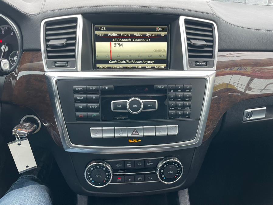 2013 Mercedes-Benz GL-Class 4MATIC 4dr GL 450, available for sale in Brooklyn, New York | Worlds Best Auto Inc. Brooklyn, New York 2013 Mercedes-Benz GL-Class 4MATIC 4dr GL 450, available for sale in Brooklyn, New York | Worlds Best Auto Inc. Brooklyn, New York