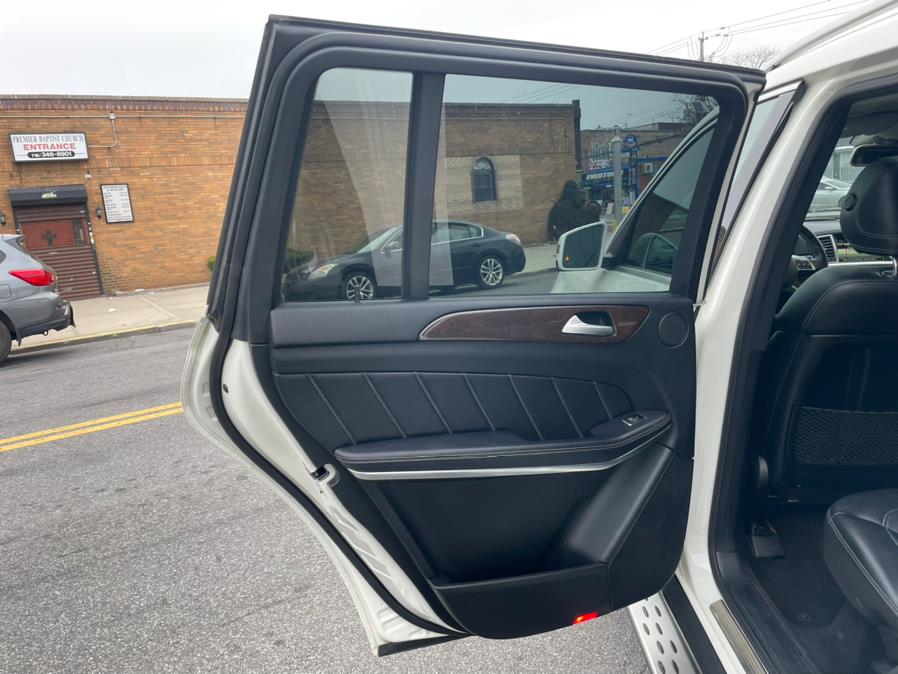 2013 Mercedes-Benz GL-Class 4MATIC 4dr GL 450, available for sale in Brooklyn, New York | Worlds Best Auto Inc. Brooklyn, New York 2013 Mercedes-Benz GL-Class 4MATIC 4dr GL 450, available for sale in Brooklyn, New York | Worlds Best Auto Inc. Brooklyn, New York