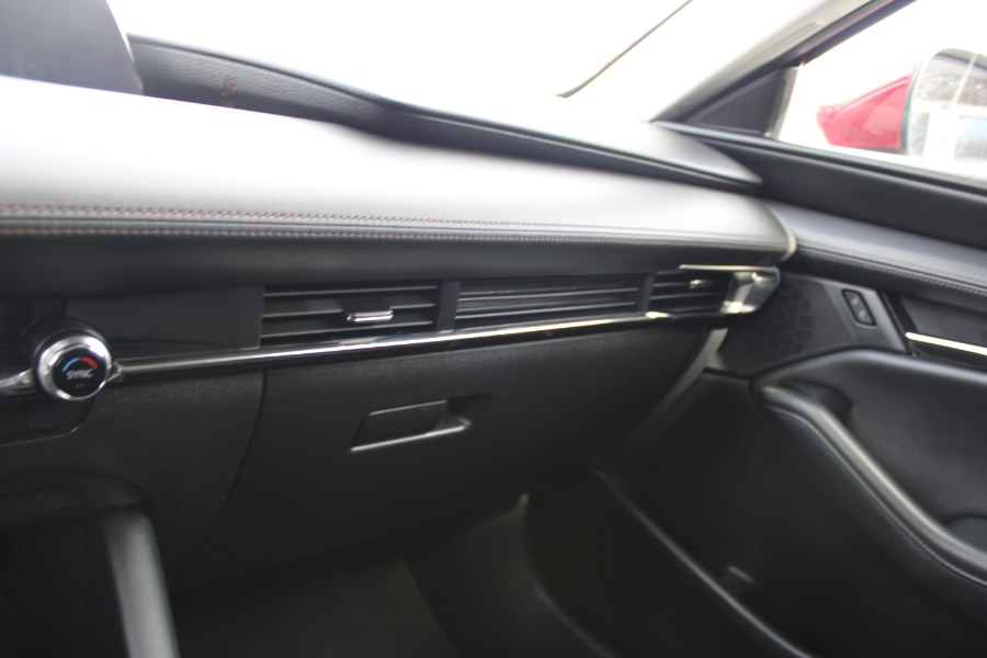 2019 Mazda Mazda3 Sedan FWD w/Select Pkg, available for sale in Plantsville, Connecticut | Auto House of Luxury. Plantsville, Connecticut 2019 Mazda Mazda3 Sedan FWD w/Select Pkg, available for sale in Plantsville, Connecticut | Auto House of Luxury. Plantsville, Connecticut