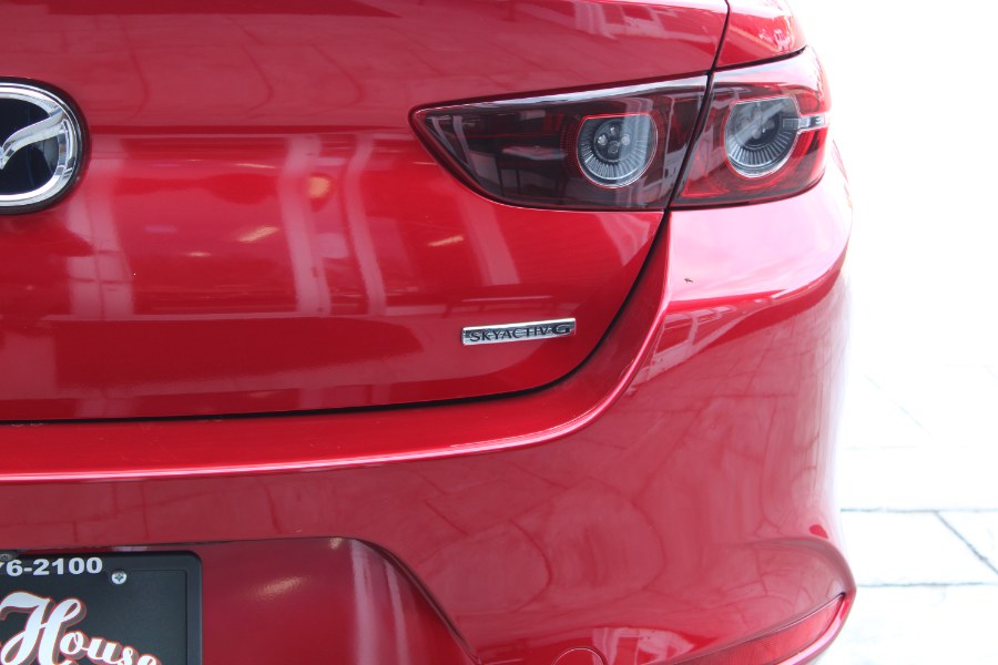 2019 Mazda Mazda3 Sedan FWD w/Select Pkg, available for sale in Plantsville, Connecticut | Auto House of Luxury. Plantsville, Connecticut 2019 Mazda Mazda3 Sedan FWD w/Select Pkg, available for sale in Plantsville, Connecticut | Auto House of Luxury. Plantsville, Connecticut
