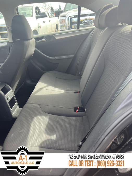 2016 Volkswagen Jetta Sedan 4dr Auto 1.4T SE, available for sale in East Windsor, Connecticut | A1 Auto Sale LLC. East Windsor, Connecticut 2016 Volkswagen Jetta Sedan 4dr Auto 1.4T SE, available for sale in East Windsor, Connecticut | A1 Auto Sale LLC. East Windsor, Connecticut