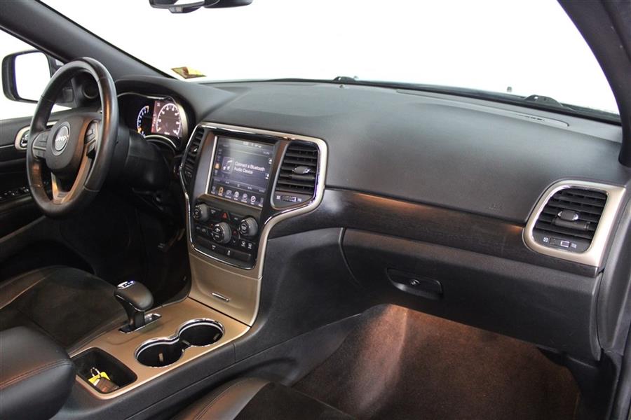 2015 Jeep Grand Cherokee LAREDO, available for sale in Paterson, New Jersey | Fast Track Motors. Paterson, New Jersey 2015 Jeep Grand Cherokee LAREDO, available for sale in Paterson, New Jersey | Fast Track Motors. Paterson, New Jersey