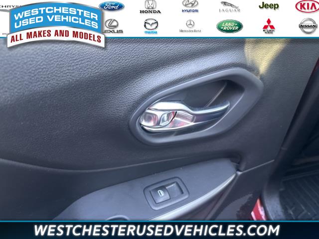 2020 Jeep Cherokee Limited, available for sale in White Plains, New York | Westchester Used Vehicles. White Plains, New York 2020 Jeep Cherokee Limited, available for sale in White Plains, New York | Westchester Used Vehicles. White Plains, New York