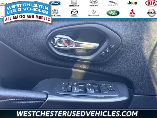 2020 Jeep Cherokee Limited, available for sale in White Plains, New York | Westchester Used Vehicles. White Plains, New York 2020 Jeep Cherokee Limited, available for sale in White Plains, New York | Westchester Used Vehicles. White Plains, New York