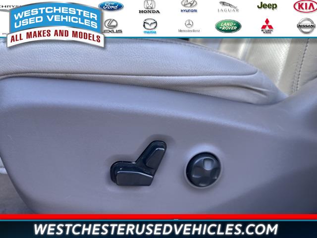 2020 Chrysler Pacifica Touring L, available for sale in White Plains, New York | Westchester Used Vehicles. White Plains, New York 2020 Chrysler Pacifica Touring L, available for sale in White Plains, New York | Westchester Used Vehicles. White Plains, New York