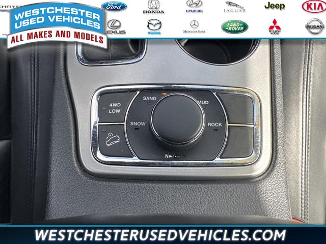 2020 Jeep Grand Cherokee Limited, available for sale in White Plains, New York | Westchester Used Vehicles. White Plains, New York 2020 Jeep Grand Cherokee Limited, available for sale in White Plains, New York | Westchester Used Vehicles. White Plains, New York