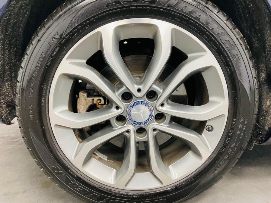 2015 Mercedes-Benz C-Class 4dr Sdn C300 Luxury 4MATIC, available for sale in Linden, New Jersey | East Coast Auto Group. Linden, New Jersey 2015 Mercedes-Benz C-Class 4dr Sdn C300 Luxury 4MATIC, available for sale in Linden, New Jersey | East Coast Auto Group. Linden, New Jersey