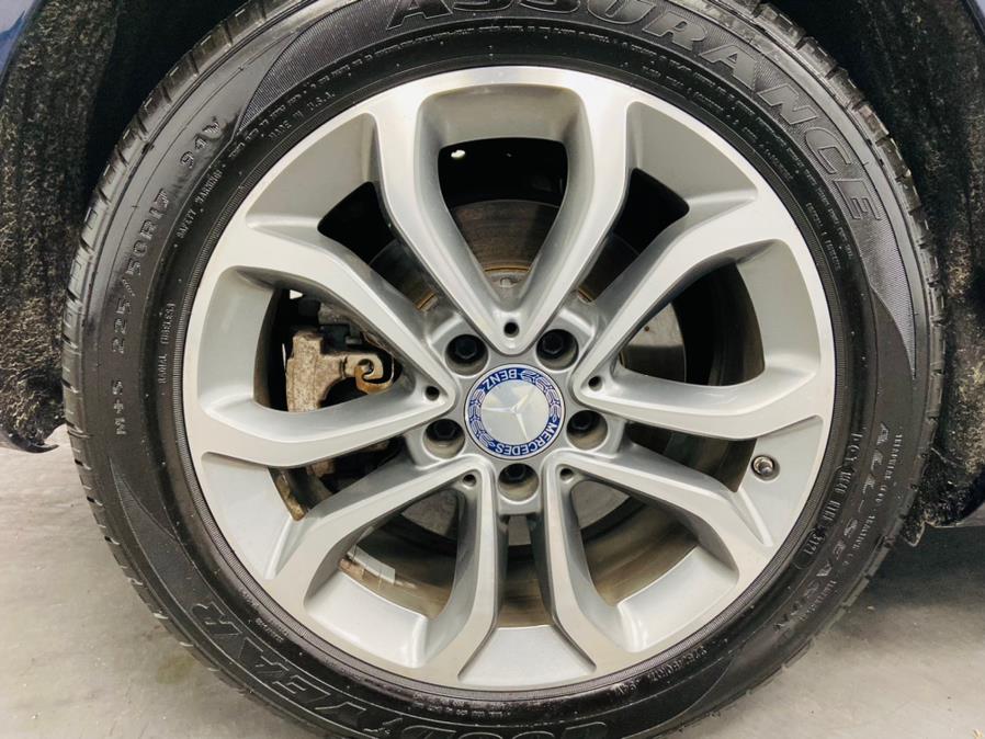 2015 Mercedes-Benz C-Class 4dr Sdn C300 Luxury 4MATIC, available for sale in Linden, New Jersey | East Coast Auto Group. Linden, New Jersey 2015 Mercedes-Benz C-Class 4dr Sdn C300 Luxury 4MATIC, available for sale in Linden, New Jersey | East Coast Auto Group. Linden, New Jersey