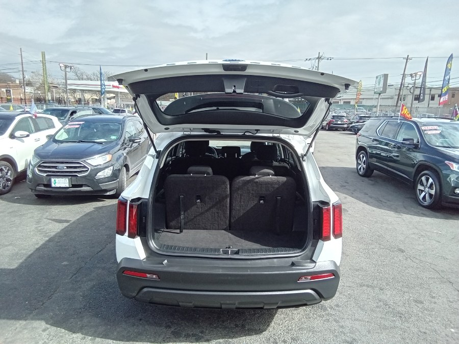 2021 Kia Sorento LX FWD, available for sale in Irvington, New Jersey | NJ Used Cars Center. Irvington, New Jersey 2021 Kia Sorento LX FWD, available for sale in Irvington, New Jersey | NJ Used Cars Center. Irvington, New Jersey