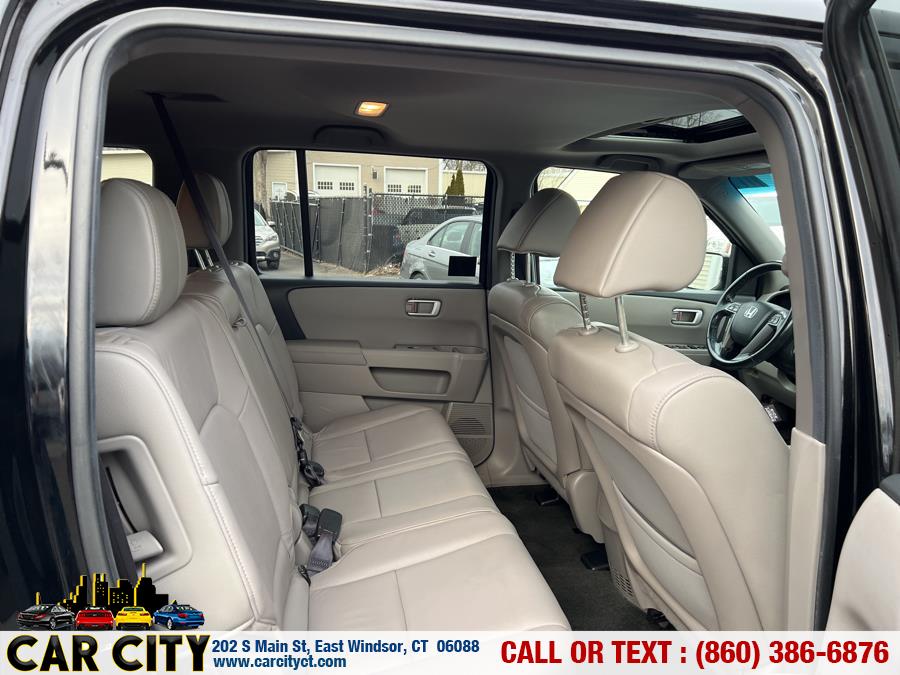 2013 Honda Pilot 4WD 4dr EX-L, available for sale in East Windsor, Connecticut | Car City LLC. East Windsor, Connecticut 2013 Honda Pilot 4WD 4dr EX-L, available for sale in East Windsor, Connecticut | Car City LLC. East Windsor, Connecticut