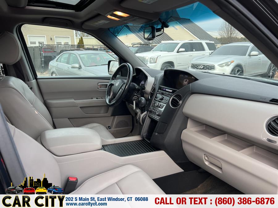 2013 Honda Pilot 4WD 4dr EX-L, available for sale in East Windsor, Connecticut | Car City LLC. East Windsor, Connecticut 2013 Honda Pilot 4WD 4dr EX-L, available for sale in East Windsor, Connecticut | Car City LLC. East Windsor, Connecticut