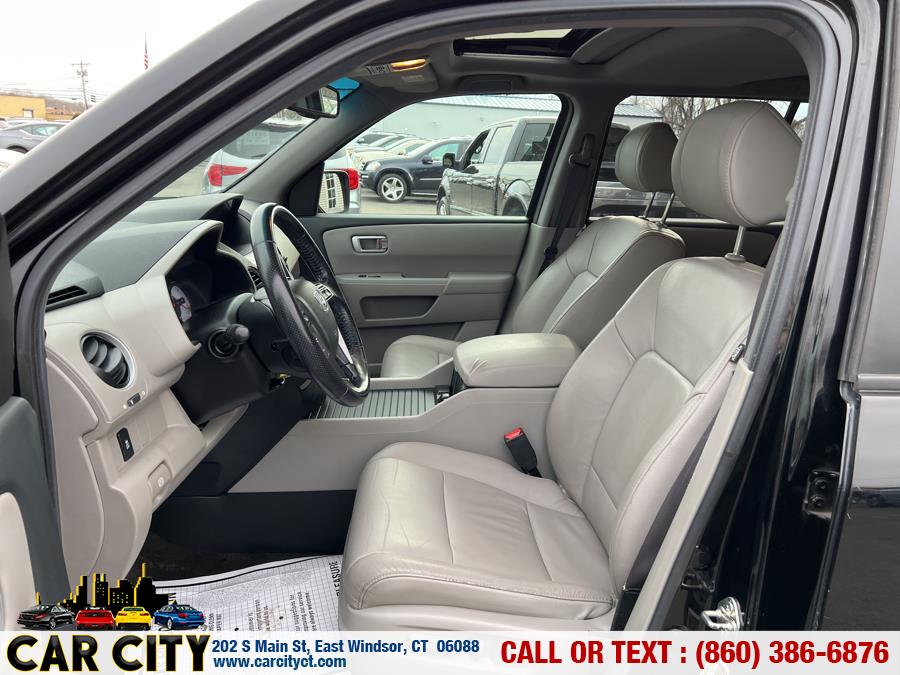 2013 Honda Pilot 4WD 4dr EX-L, available for sale in East Windsor, Connecticut | Car City LLC. East Windsor, Connecticut 2013 Honda Pilot 4WD 4dr EX-L, available for sale in East Windsor, Connecticut | Car City LLC. East Windsor, Connecticut