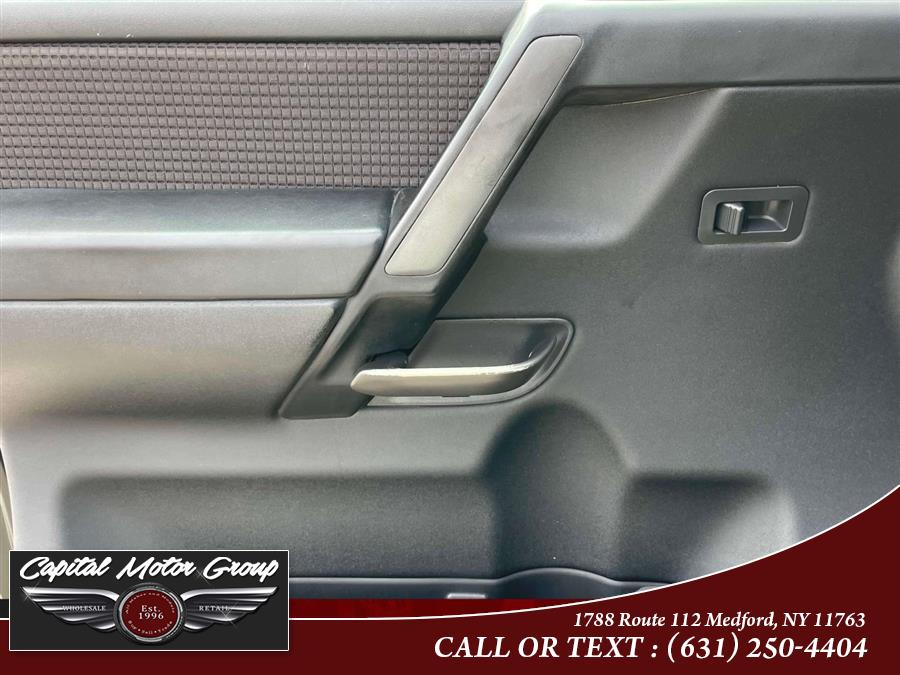 2009 Nissan Titan 4WD King Cab LWB SE, available for sale in Medford, New York | Capital Motor Group Inc. Medford, New York 2009 Nissan Titan 4WD King Cab LWB SE, available for sale in Medford, New York | Capital Motor Group Inc. Medford, New York