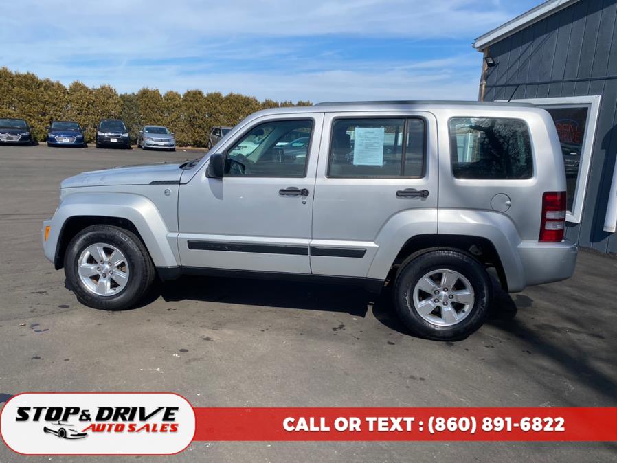 2012 Jeep Liberty 4WD 4dr Sport, available for sale in East Windsor, Connecticut | Stop & Drive Auto Sales. East Windsor, Connecticut 2012 Jeep Liberty 4WD 4dr Sport, available for sale in East Windsor, Connecticut | Stop & Drive Auto Sales. East Windsor, Connecticut