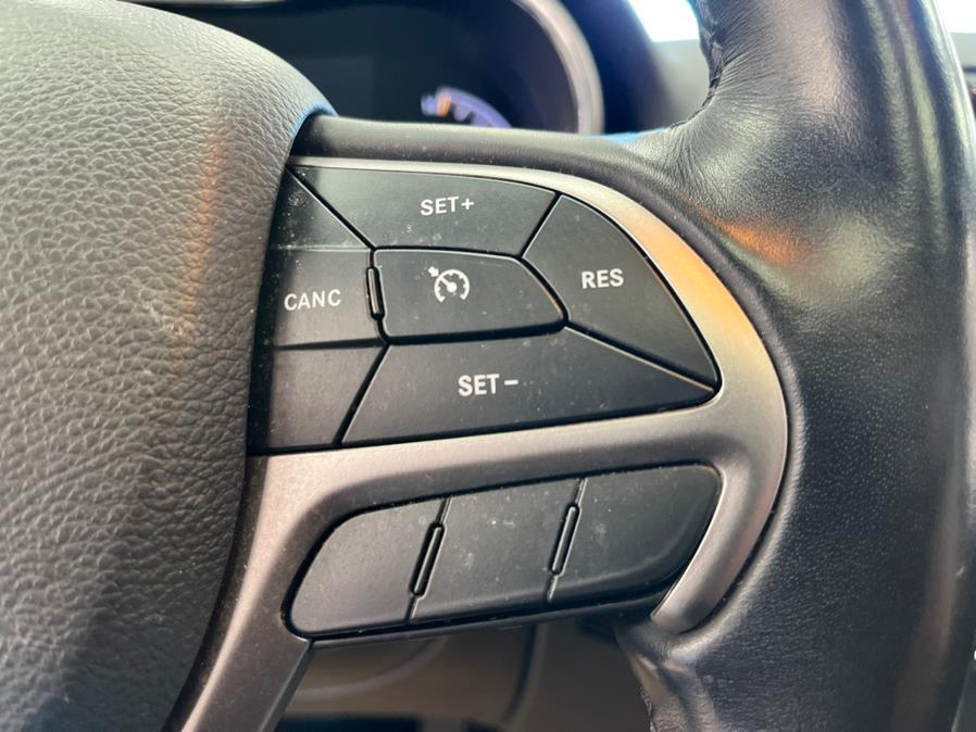 2020 Jeep Grand Cherokee Limited 4x4, available for sale in Massapequa Park, New York | Power Motors East. Massapequa Park, New York 2020 Jeep Grand Cherokee Limited 4x4, available for sale in Massapequa Park, New York | Power Motors East. Massapequa Park, New York