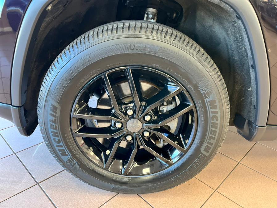 2020 Jeep Grand Cherokee Limited 4x4, available for sale in Massapequa Park, New York | Power Motors East. Massapequa Park, New York 2020 Jeep Grand Cherokee Limited 4x4, available for sale in Massapequa Park, New York | Power Motors East. Massapequa Park, New York