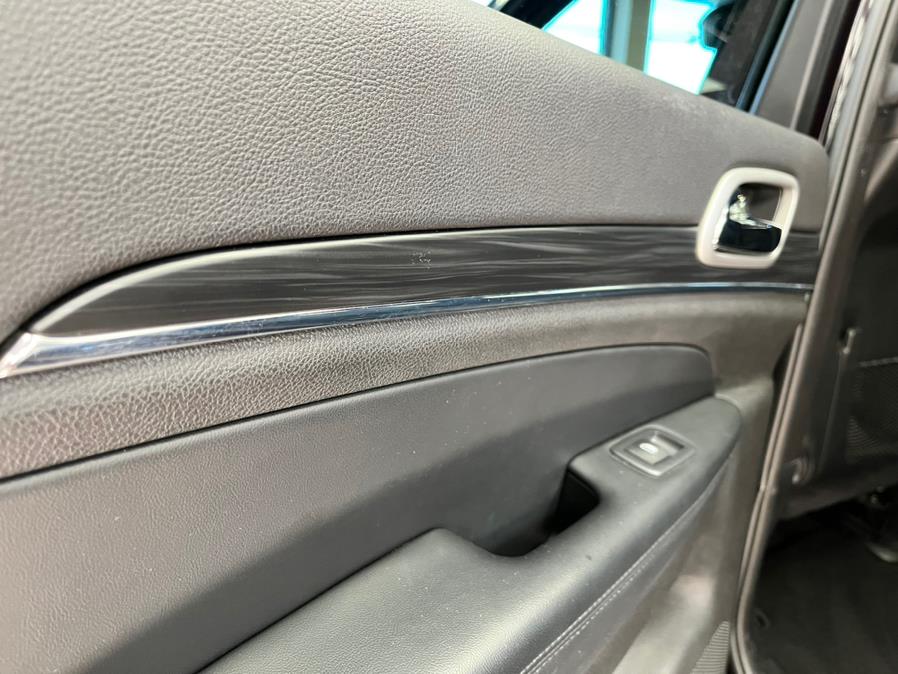 2020 Jeep Grand Cherokee Limited 4x4, available for sale in Massapequa Park, New York | Power Motors East. Massapequa Park, New York 2020 Jeep Grand Cherokee Limited 4x4, available for sale in Massapequa Park, New York | Power Motors East. Massapequa Park, New York