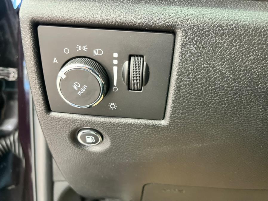 2020 Jeep Grand Cherokee Limited 4x4, available for sale in Massapequa Park, New York | Power Motors East. Massapequa Park, New York 2020 Jeep Grand Cherokee Limited 4x4, available for sale in Massapequa Park, New York | Power Motors East. Massapequa Park, New York