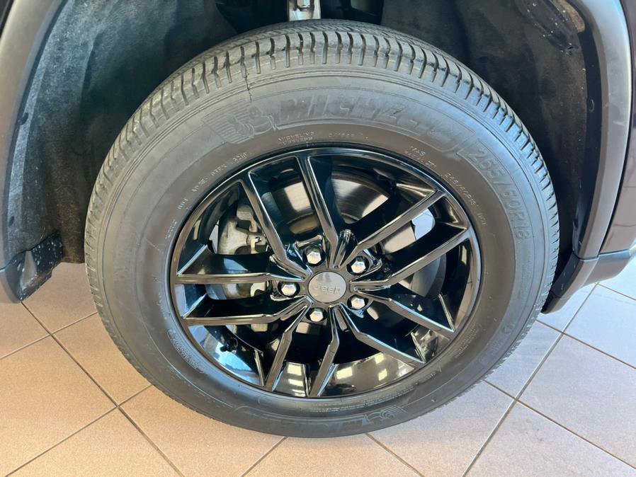 2020 Jeep Grand Cherokee Limited 4x4, available for sale in Massapequa Park, New York | Power Motors East. Massapequa Park, New York 2020 Jeep Grand Cherokee Limited 4x4, available for sale in Massapequa Park, New York | Power Motors East. Massapequa Park, New York