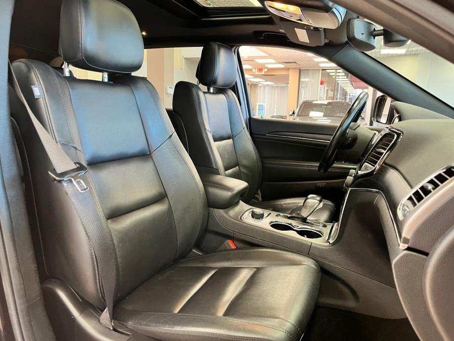 2020 Jeep Grand Cherokee Limited 4x4, available for sale in Massapequa Park, New York | Power Motors East. Massapequa Park, New York 2020 Jeep Grand Cherokee Limited 4x4, available for sale in Massapequa Park, New York | Power Motors East. Massapequa Park, New York
