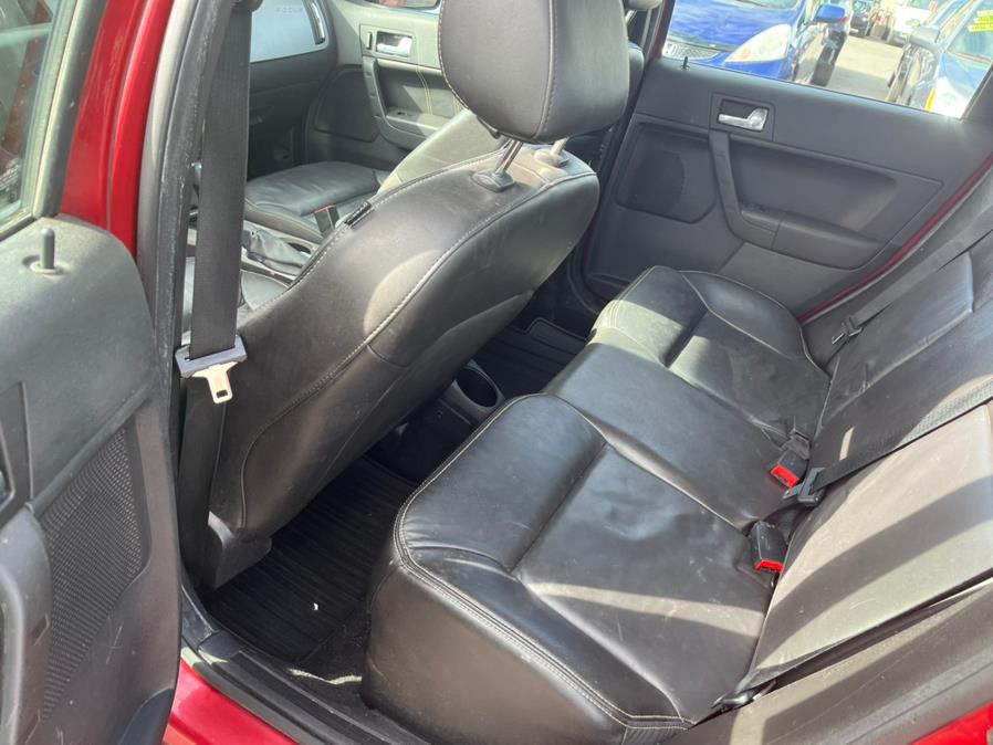 2010 Ford Focus 4dr Sdn SES, available for sale in East Windsor, Connecticut | CT Car Co LLC. East Windsor, Connecticut 2010 Ford Focus 4dr Sdn SES, available for sale in East Windsor, Connecticut | CT Car Co LLC. East Windsor, Connecticut