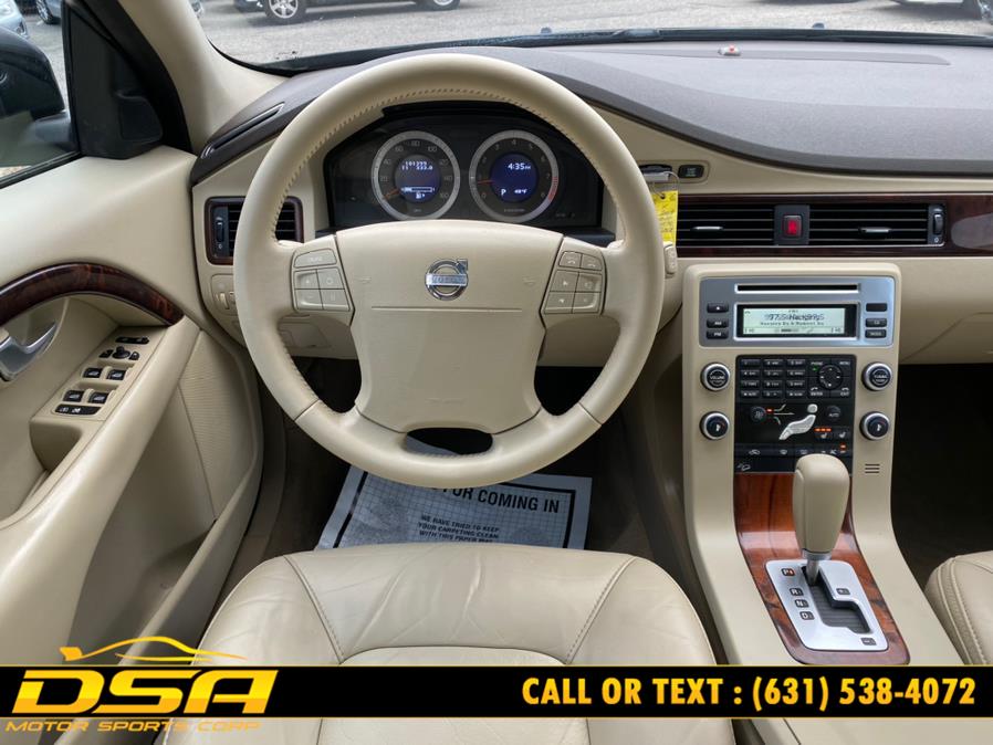 2009 Volvo XC70 4dr Wgn 3.2L w/Sunroof, available for sale in Commack, New York | DSA Motor Sports Corp. Commack, New York 2009 Volvo XC70 4dr Wgn 3.2L w/Sunroof, available for sale in Commack, New York | DSA Motor Sports Corp. Commack, New York