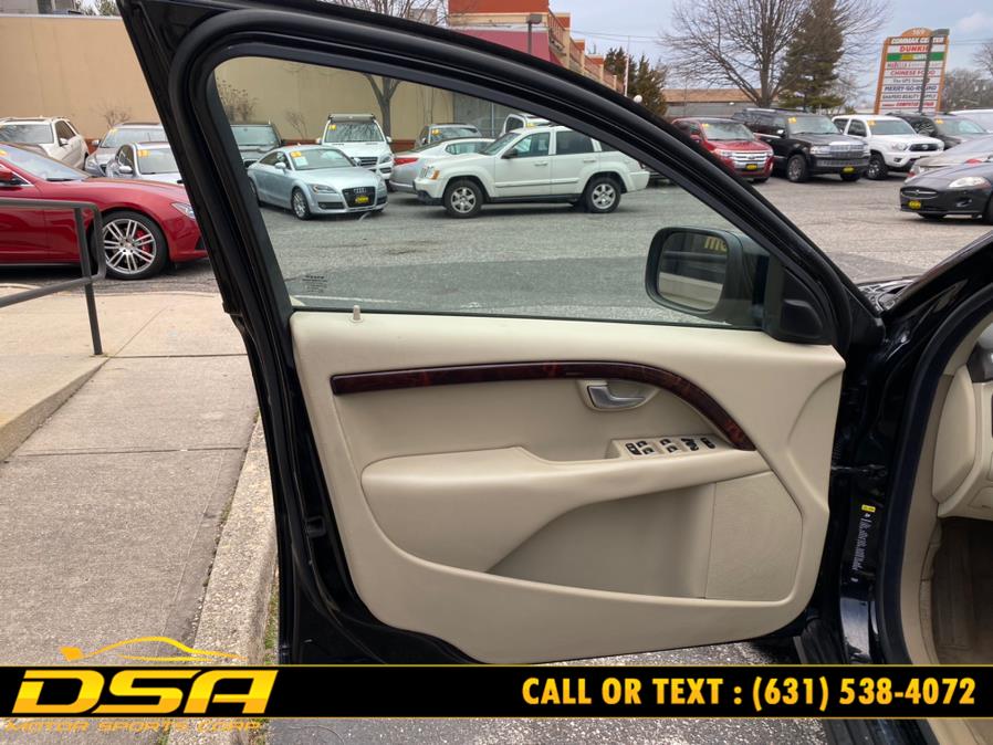 2009 Volvo XC70 4dr Wgn 3.2L w/Sunroof, available for sale in Commack, New York | DSA Motor Sports Corp. Commack, New York 2009 Volvo XC70 4dr Wgn 3.2L w/Sunroof, available for sale in Commack, New York | DSA Motor Sports Corp. Commack, New York