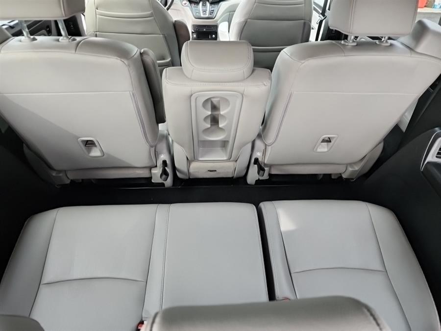 2019 Honda Odyssey EX-L w/Navi/RES Auto, available for sale in Islip, New York | L.I. Auto Gallery. Islip, New York 2019 Honda Odyssey EX-L w/Navi/RES Auto, available for sale in Islip, New York | L.I. Auto Gallery. Islip, New York