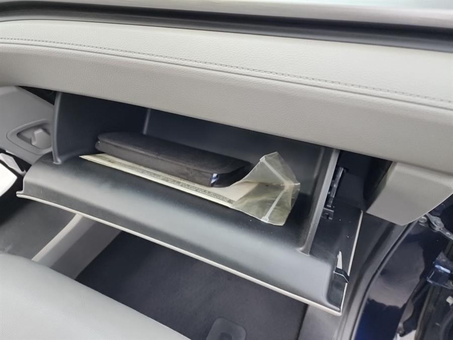 2019 Honda Odyssey EX-L w/Navi/RES Auto, available for sale in Islip, New York | L.I. Auto Gallery. Islip, New York 2019 Honda Odyssey EX-L w/Navi/RES Auto, available for sale in Islip, New York | L.I. Auto Gallery. Islip, New York