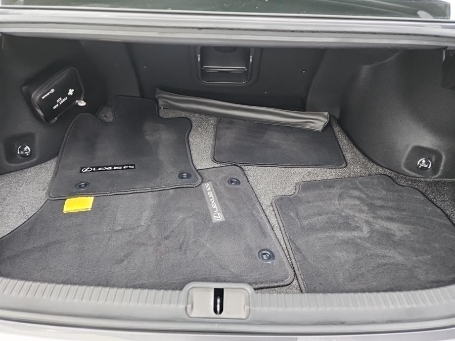 2020 Lexus ES ES 350 FWD, available for sale in Islip, New York | L.I. Auto Gallery. Islip, New York 2020 Lexus ES ES 350 FWD, available for sale in Islip, New York | L.I. Auto Gallery. Islip, New York