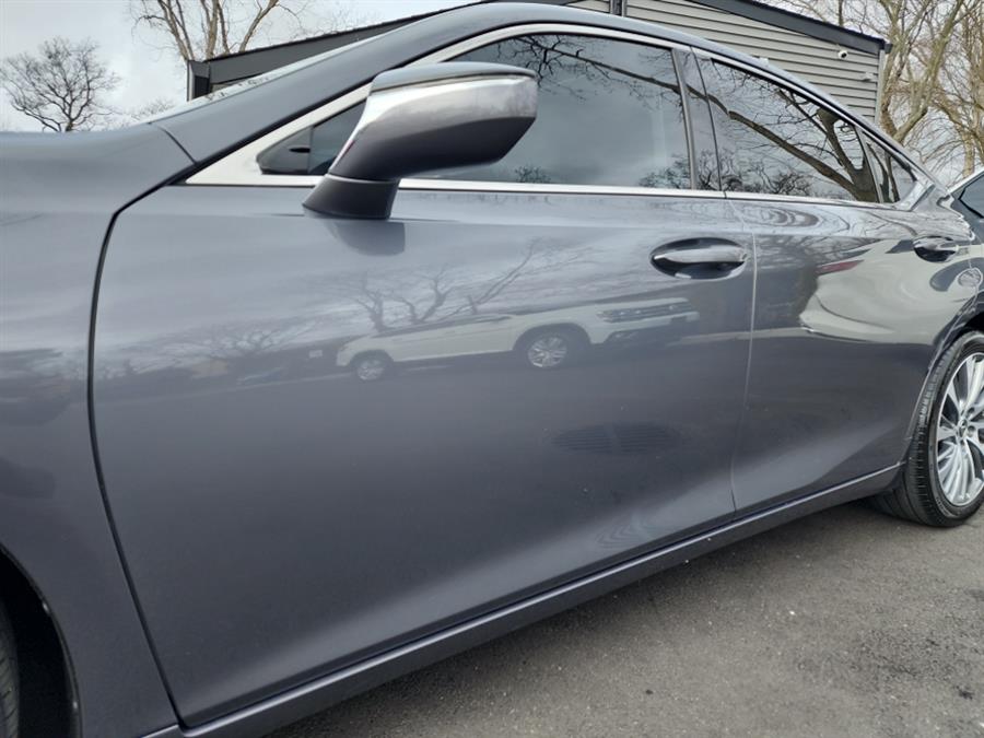 2020 Lexus ES ES 350 FWD, available for sale in Islip, New York | L.I. Auto Gallery. Islip, New York 2020 Lexus ES ES 350 FWD, available for sale in Islip, New York | L.I. Auto Gallery. Islip, New York