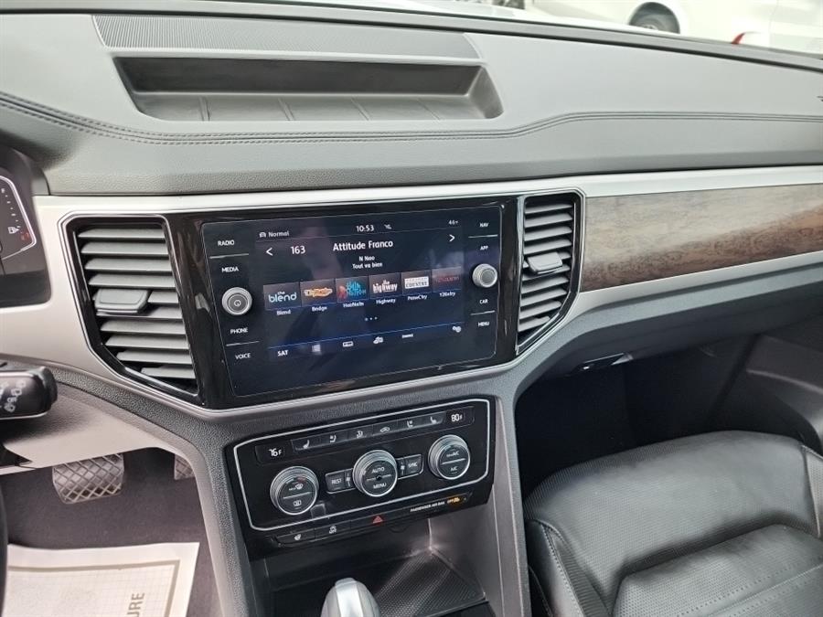 2019 Volkswagen Atlas 3.6L V6 SEL Premium 4MOTION, available for sale in Islip, New York | L.I. Auto Gallery. Islip, New York 2019 Volkswagen Atlas 3.6L V6 SEL Premium 4MOTION, available for sale in Islip, New York | L.I. Auto Gallery. Islip, New York