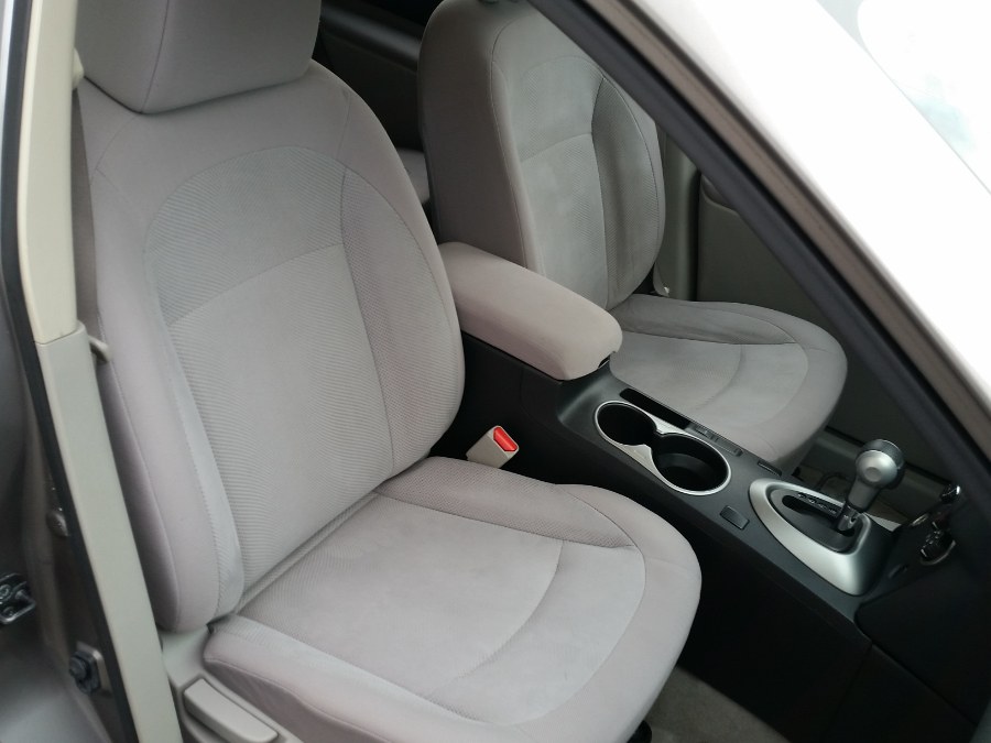 2014 Nissan Rogue Select AWD 4dr S, available for sale in Berlin, Connecticut | Action Automotive. Berlin, Connecticut 2014 Nissan Rogue Select AWD 4dr S, available for sale in Berlin, Connecticut | Action Automotive. Berlin, Connecticut