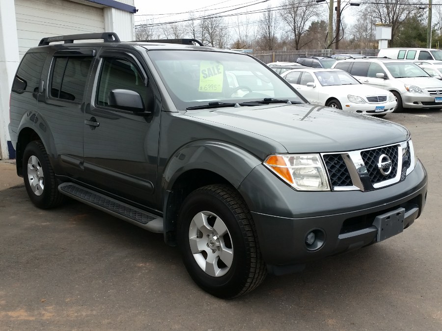 2007 Nissan Pathfinder 4WD 4dr SE, available for sale in Berlin, Connecticut | Action Automotive. Berlin, Connecticut 2007 Nissan Pathfinder 4WD 4dr SE, available for sale in Berlin, Connecticut | Action Automotive. Berlin, Connecticut