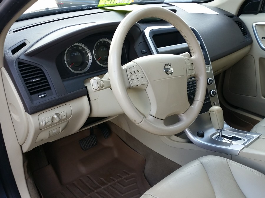 2010 Volvo XC60 AWD 4dr 3.0T w/Moonroof, available for sale in Berlin, Connecticut | Action Automotive. Berlin, Connecticut 2010 Volvo XC60 AWD 4dr 3.0T w/Moonroof, available for sale in Berlin, Connecticut | Action Automotive. Berlin, Connecticut