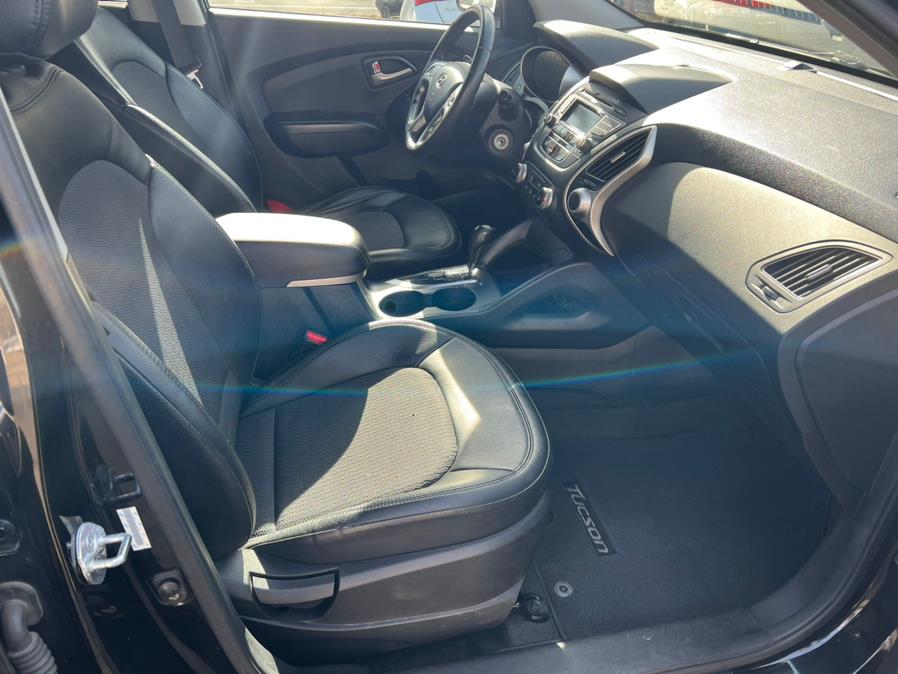 2012 Hyundai Tucson FWD 4dr Auto GLS, available for sale in Berlin, Connecticut | Main Auto of Berlin. Berlin, Connecticut 2012 Hyundai Tucson FWD 4dr Auto GLS, available for sale in Berlin, Connecticut | Main Auto of Berlin. Berlin, Connecticut