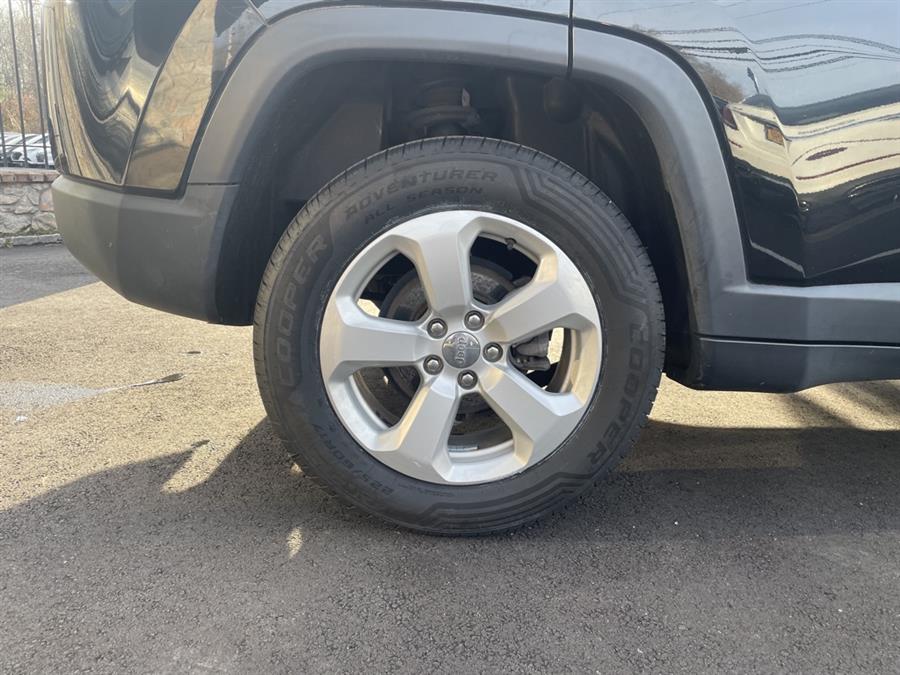 2019 Jeep Compass Latitude, available for sale in Woodbury, New York | Drive World. Woodbury, New York 2019 Jeep Compass Latitude, available for sale in Woodbury, New York | Drive World. Woodbury, New York