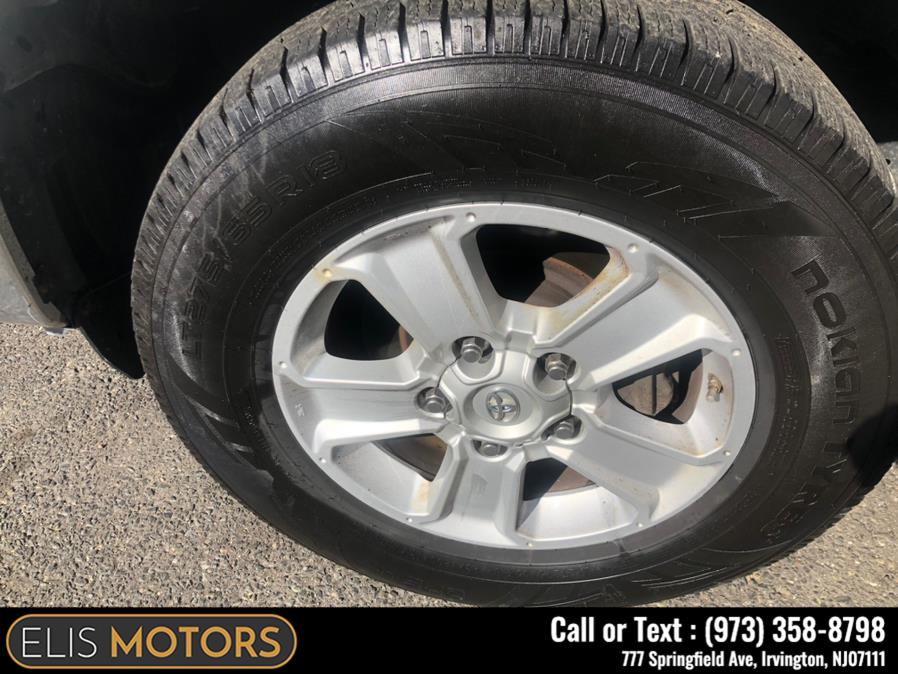 2017 Toyota Tundra 4WD SR5 CrewMax 5.5'' Bed 5.7L (Natl), available for sale in Irvington, New Jersey | Elis Motors Corp. Irvington, New Jersey 2017 Toyota Tundra 4WD SR5 CrewMax 5.5'' Bed 5.7L (Natl), available for sale in Irvington, New Jersey | Elis Motors Corp. Irvington, New Jersey