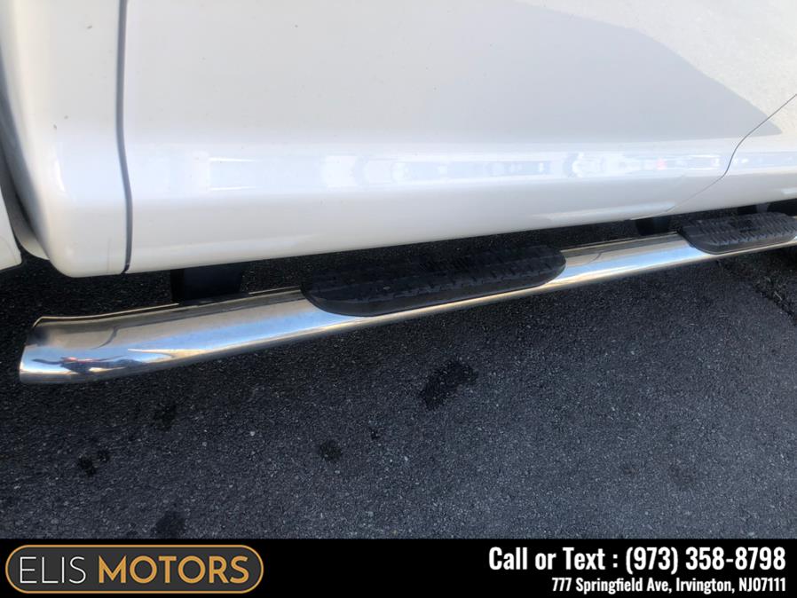 2017 Toyota Tundra 4WD SR5 CrewMax 5.5'' Bed 5.7L (Natl), available for sale in Irvington, New Jersey | Elis Motors Corp. Irvington, New Jersey 2017 Toyota Tundra 4WD SR5 CrewMax 5.5'' Bed 5.7L (Natl), available for sale in Irvington, New Jersey | Elis Motors Corp. Irvington, New Jersey
