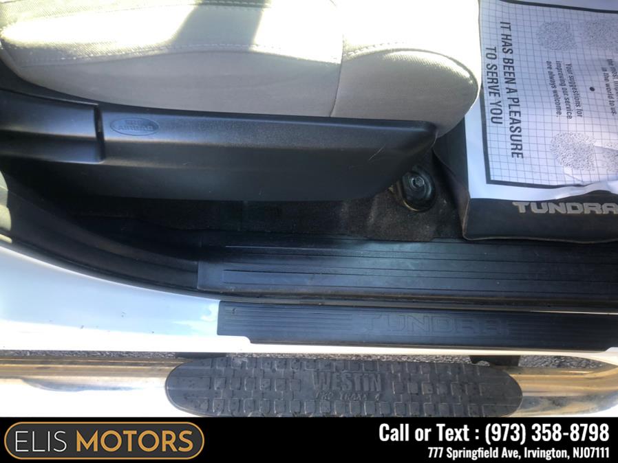 2017 Toyota Tundra 4WD SR5 CrewMax 5.5'' Bed 5.7L (Natl), available for sale in Irvington, New Jersey | Elis Motors Corp. Irvington, New Jersey 2017 Toyota Tundra 4WD SR5 CrewMax 5.5'' Bed 5.7L (Natl), available for sale in Irvington, New Jersey | Elis Motors Corp. Irvington, New Jersey