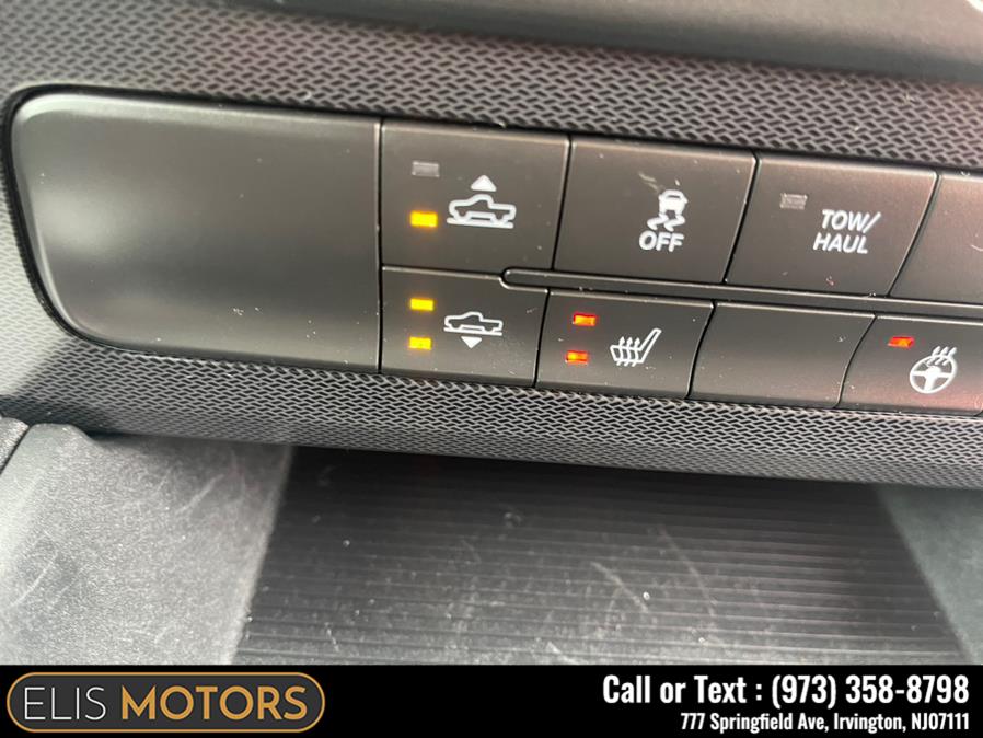 2017 Ram 1500 Rebel 4x4 Crew Cab 5''7" Box, available for sale in Irvington, New Jersey | Elis Motors Corp. Irvington, New Jersey 2017 Ram 1500 Rebel 4x4 Crew Cab 5''7" Box, available for sale in Irvington, New Jersey | Elis Motors Corp. Irvington, New Jersey