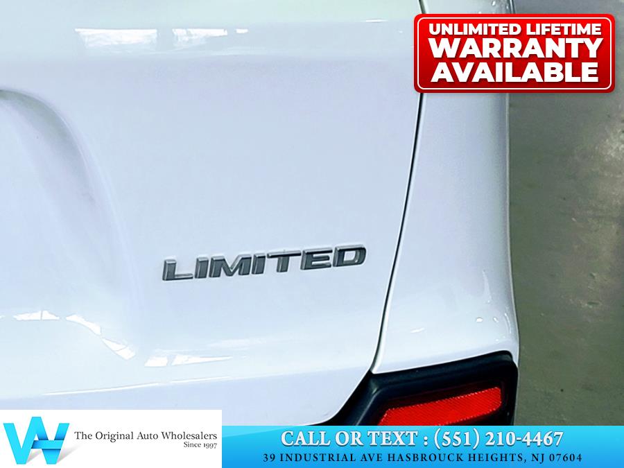2019 Jeep Cherokee Limited 4x4, available for sale in Hasbrouck Heights, New Jersey | AW Auto & Truck Wholesalers, Inc. Hasbrouck Heights, New Jersey 2019 Jeep Cherokee Limited 4x4, available for sale in Hasbrouck Heights, New Jersey | AW Auto & Truck Wholesalers, Inc. Hasbrouck Heights, New Jersey