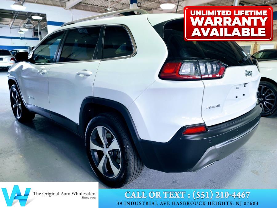 2019 Jeep Cherokee Limited 4x4, available for sale in Hasbrouck Heights, New Jersey | AW Auto & Truck Wholesalers, Inc. Hasbrouck Heights, New Jersey 2019 Jeep Cherokee Limited 4x4, available for sale in Hasbrouck Heights, New Jersey | AW Auto & Truck Wholesalers, Inc. Hasbrouck Heights, New Jersey