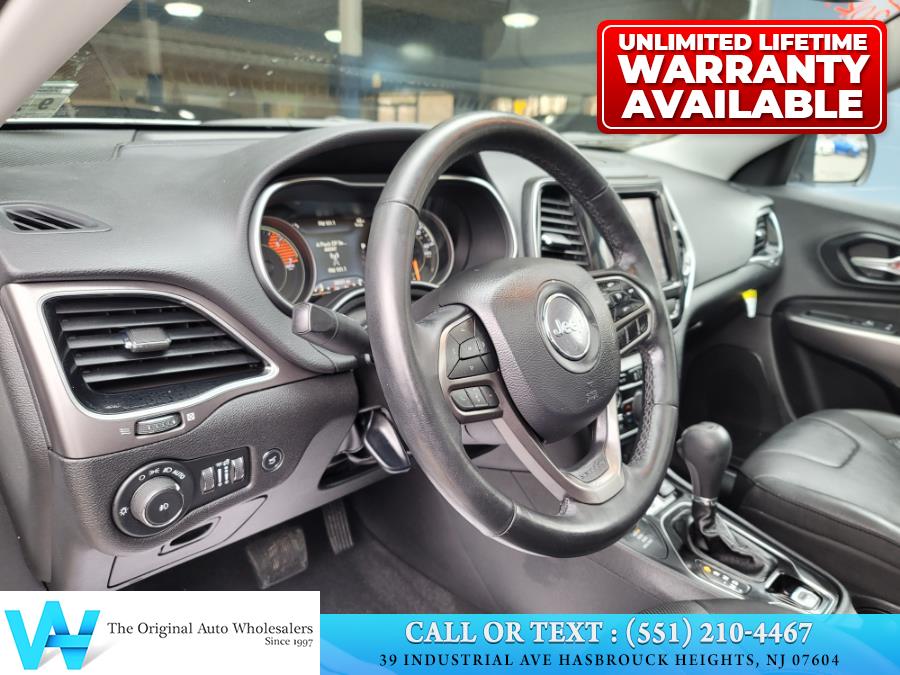 2019 Jeep Cherokee Limited 4x4, available for sale in Hasbrouck Heights, New Jersey | AW Auto & Truck Wholesalers, Inc. Hasbrouck Heights, New Jersey 2019 Jeep Cherokee Limited 4x4, available for sale in Hasbrouck Heights, New Jersey | AW Auto & Truck Wholesalers, Inc. Hasbrouck Heights, New Jersey