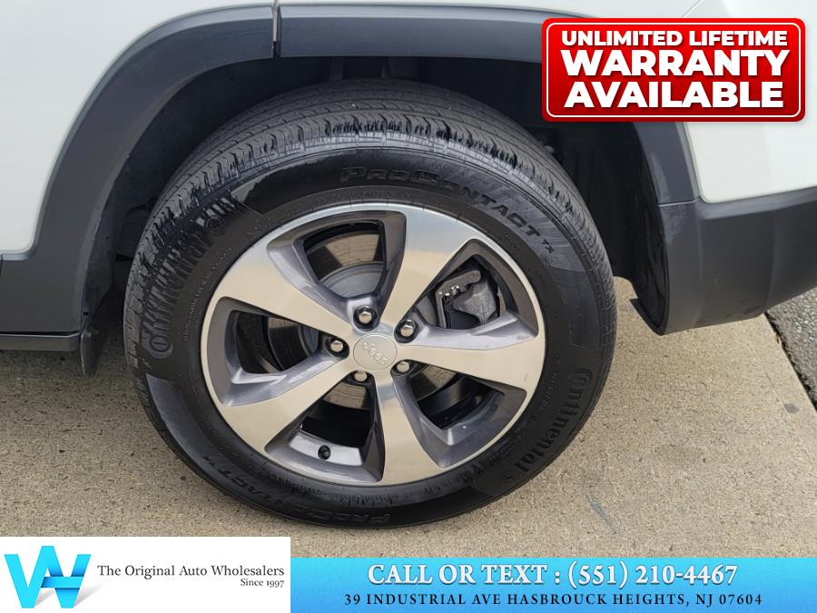 2019 Jeep Cherokee Limited 4x4, available for sale in Hasbrouck Heights, New Jersey | AW Auto & Truck Wholesalers, Inc. Hasbrouck Heights, New Jersey 2019 Jeep Cherokee Limited 4x4, available for sale in Hasbrouck Heights, New Jersey | AW Auto & Truck Wholesalers, Inc. Hasbrouck Heights, New Jersey