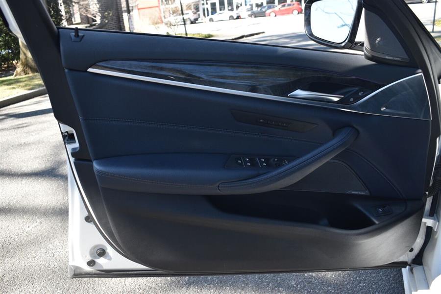 2019 BMW 5 Series 540i xDrive AWD 4dr Sedan, available for sale in Great Neck, New York | Camy Cars. Great Neck, New York 2019 BMW 5 Series 540i xDrive AWD 4dr Sedan, available for sale in Great Neck, New York | Camy Cars. Great Neck, New York