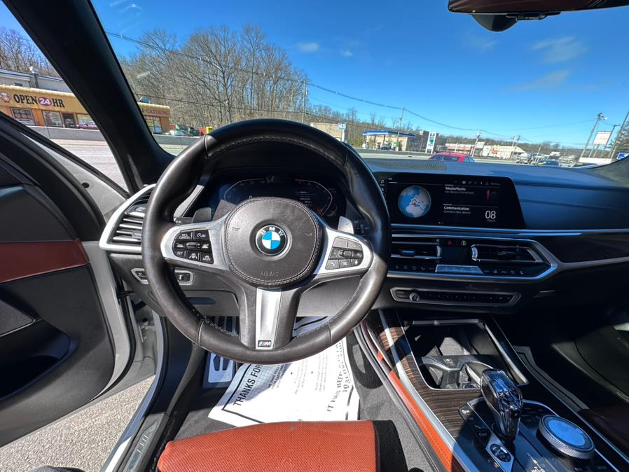 2020 BMW X7 xDrive40i Sports Activity Vehicle, available for sale in Bloomingdale, New Jersey | Bloomingdale Auto Group. Bloomingdale, New Jersey