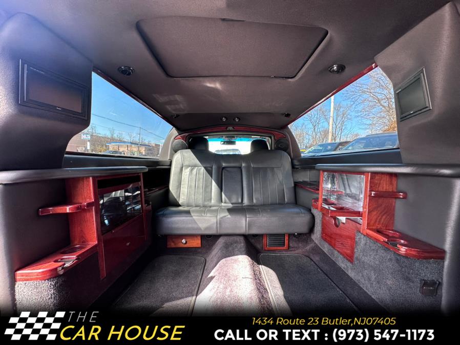 2010 Lincoln Town Car 4dr Sdn Executive w/Limousine Pkg, available for sale in Butler, New Jersey | The Car House. Butler, New Jersey 2010 Lincoln Town Car 4dr Sdn Executive w/Limousine Pkg, available for sale in Butler, New Jersey | The Car House. Butler, New Jersey