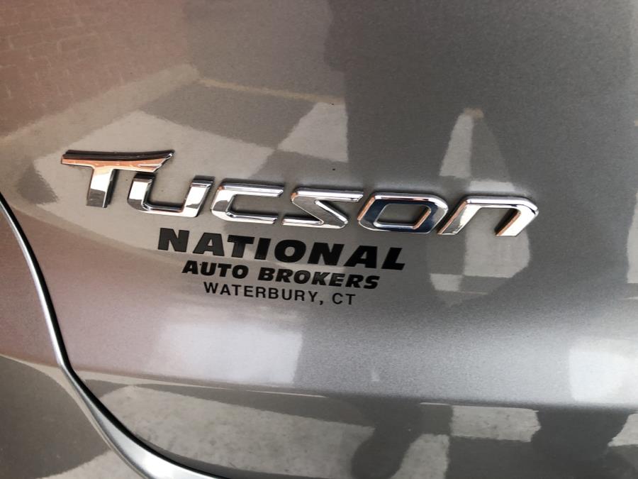 2015 Hyundai Tucson AWD 4dr SE, available for sale in Waterbury, Connecticut | National Auto Brokers, Inc.. Waterbury, Connecticut 2015 Hyundai Tucson AWD 4dr SE, available for sale in Waterbury, Connecticut | National Auto Brokers, Inc.. Waterbury, Connecticut