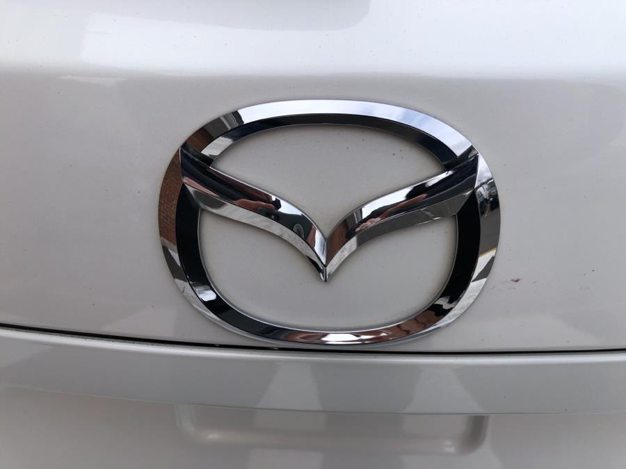 2016 Mazda Mazda3 5dr HB Auto i Grand Touring, available for sale in Waterbury, Connecticut | National Auto Brokers, Inc.. Waterbury, Connecticut 2016 Mazda Mazda3 5dr HB Auto i Grand Touring, available for sale in Waterbury, Connecticut | National Auto Brokers, Inc.. Waterbury, Connecticut